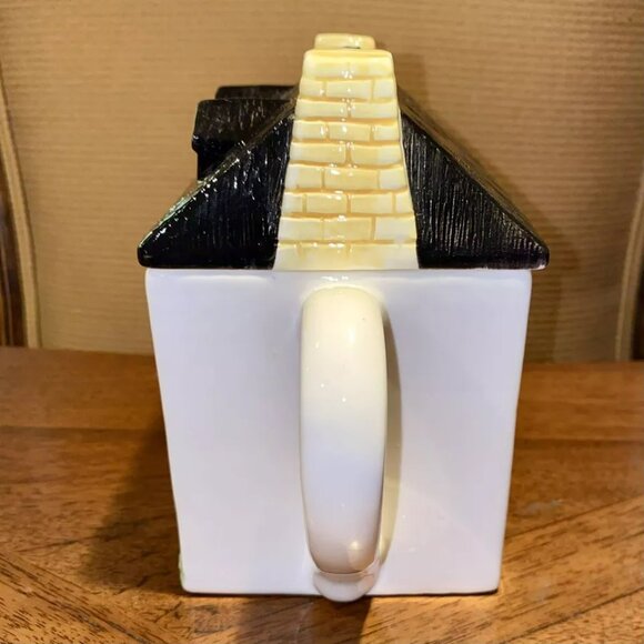 Vintage The Haldon Group 6โ House Teapot China Collectible - Picture 5 of 7